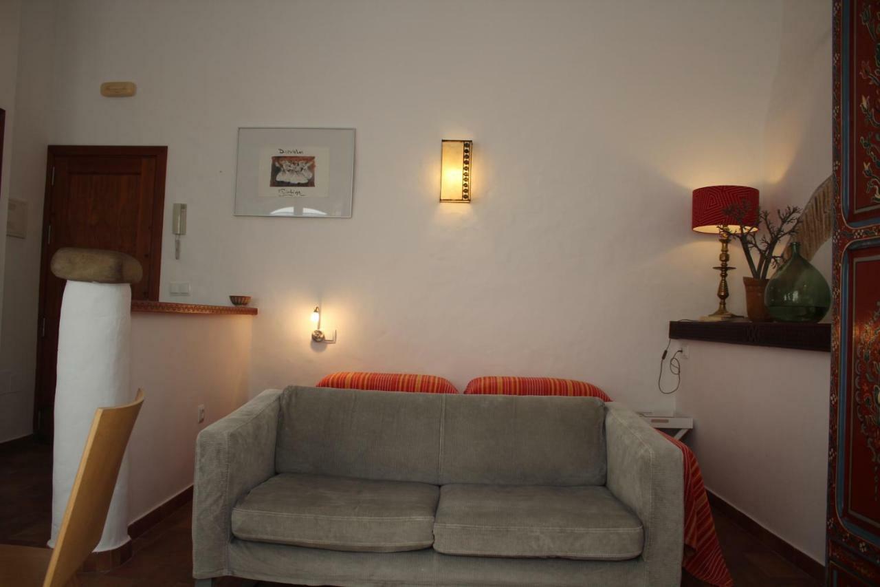 Fonduq Estudios Tarifa Luaran gambar
